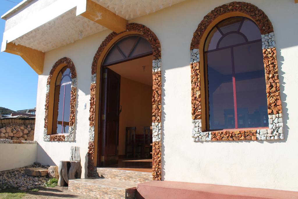 Hostal Jallalla Comunidad Yumani 外观 照片