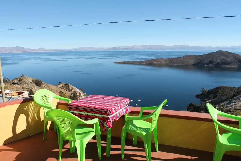 Hostal Jallalla Comunidad Yumani 外观 照片