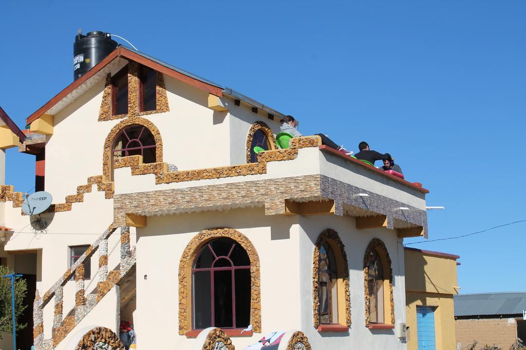 Hostal Jallalla Comunidad Yumani 外观 照片